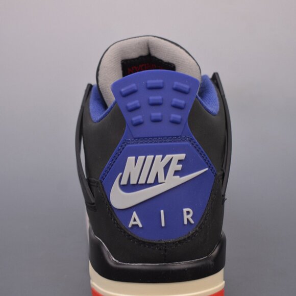 Jordan 4 Retro Rare Air Sneaker - Picture 5 of 9